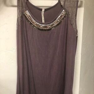 Charcoal jeweled tank